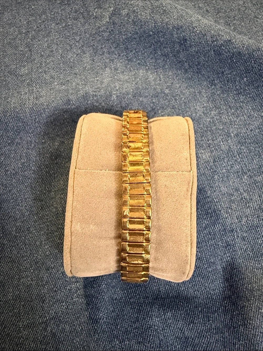 N/A classic gold